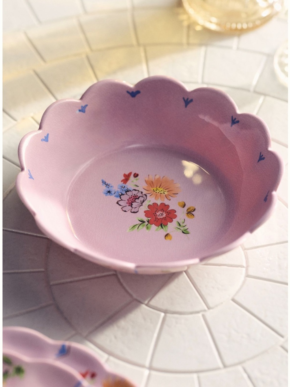 Anthropologie Pink Floral Scalloped  Melamine Pasta Bowls ( set of 4)